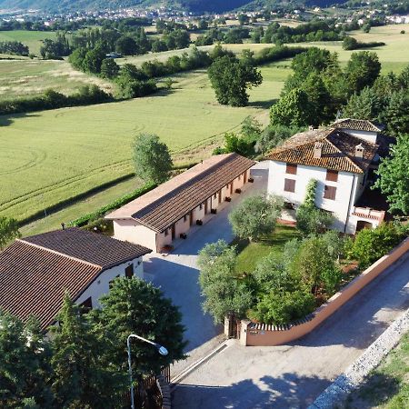 Santa Croce Villa Fossato di Vico Kültér fotó