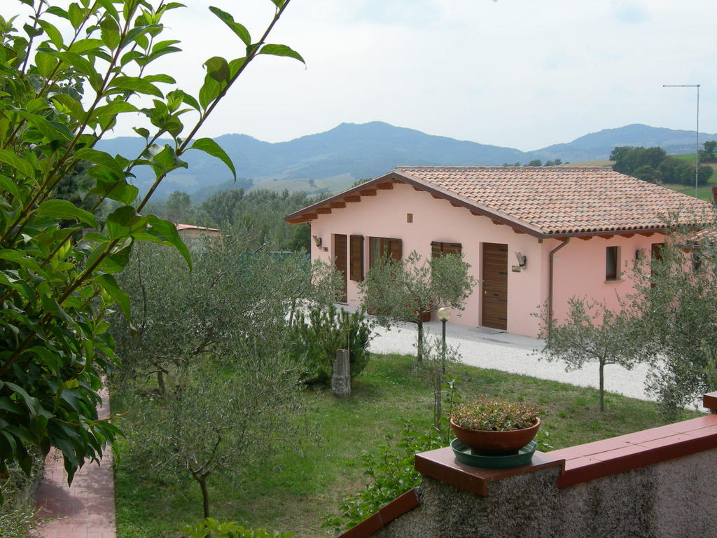 Santa Croce Villa Fossato di Vico Kültér fotó