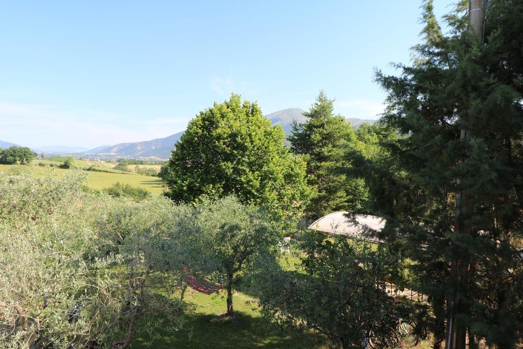 Santa Croce Villa Fossato di Vico Kültér fotó